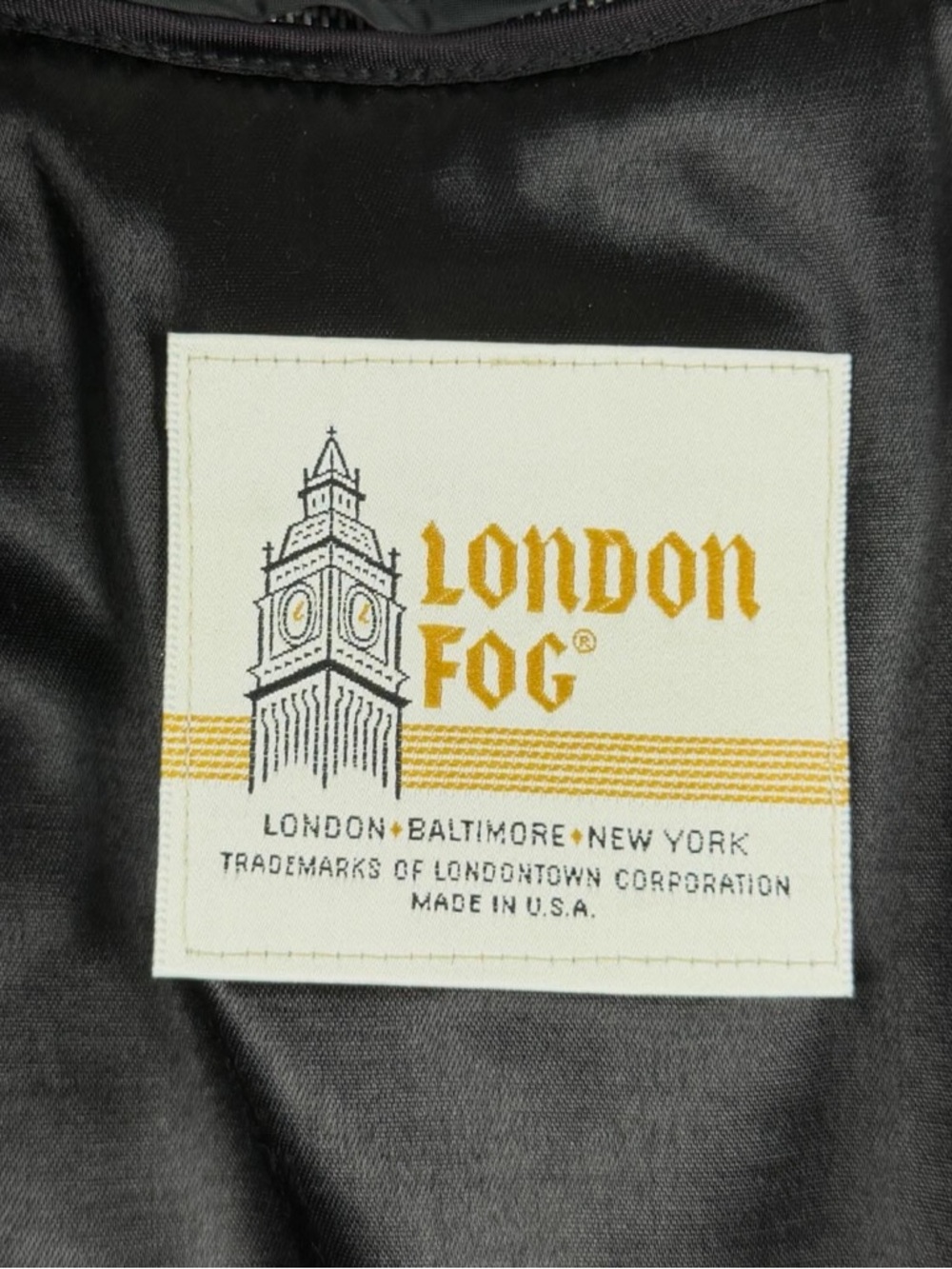 Vintage London Fog Black Long Double Breasted Belted Trench Coat Men’s 42 Large - Picture 5 of 10